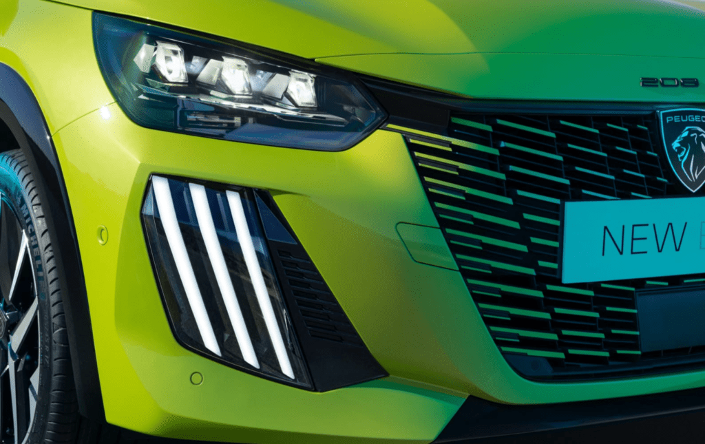 nuova peugeot 208 autouno group dettaglio fari anteriori
