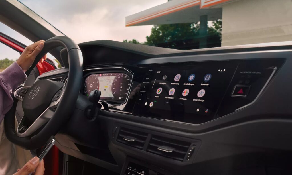 volkswagen taigo interni digital autouno napoli