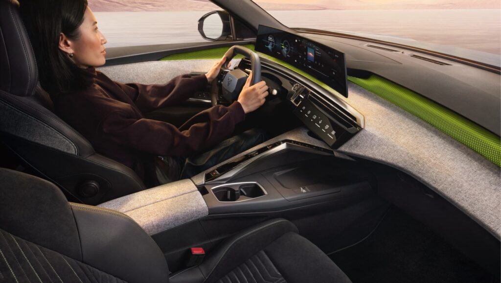 peugeot 5008 guida intuitiva autouno napoli