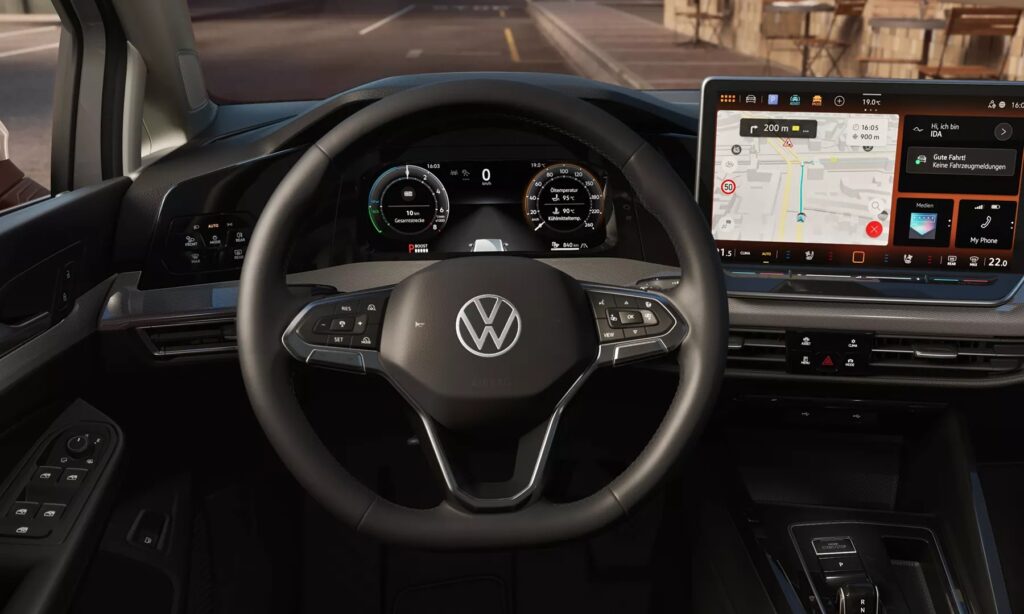 volkswagen nuova golf digital cockpit pro autouno napoli