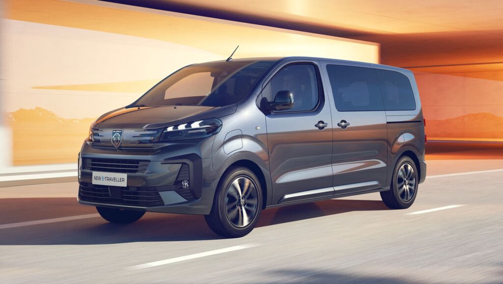 peugeot e-traveller assistenza alla guida autouno napoli
