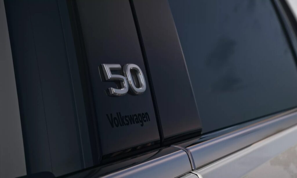volkswagen nuova golf 50 badge montante autouno napoli