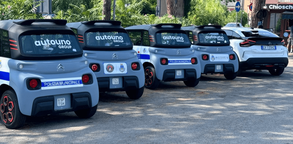 Autouno Group fornisce auto elettriche al Comune di Ischia