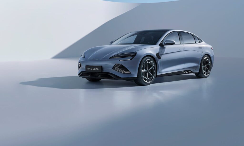 Noleggio lungo termine BYD SEAL