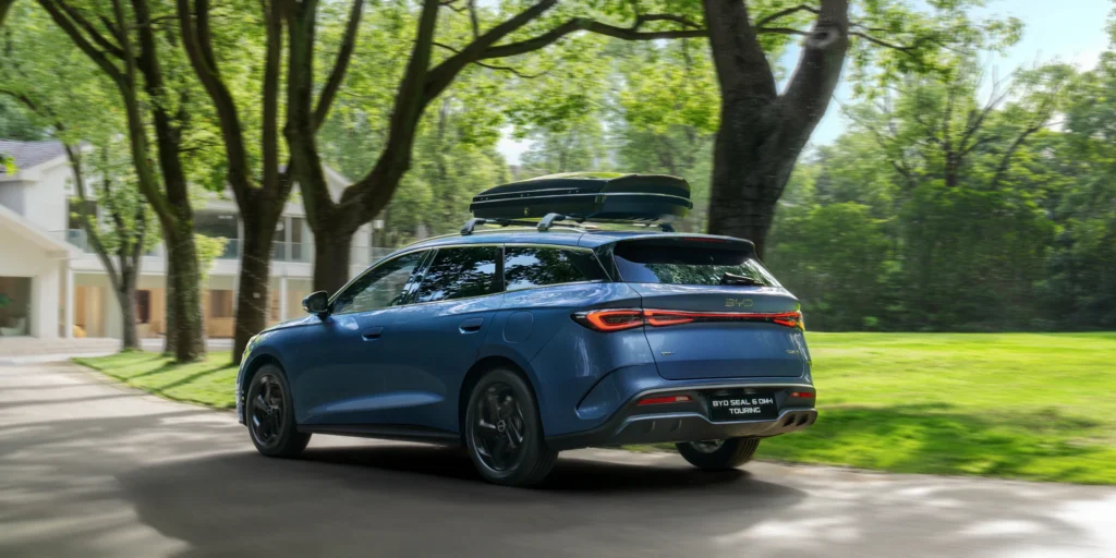 BYD Seal 6 DMi Touring