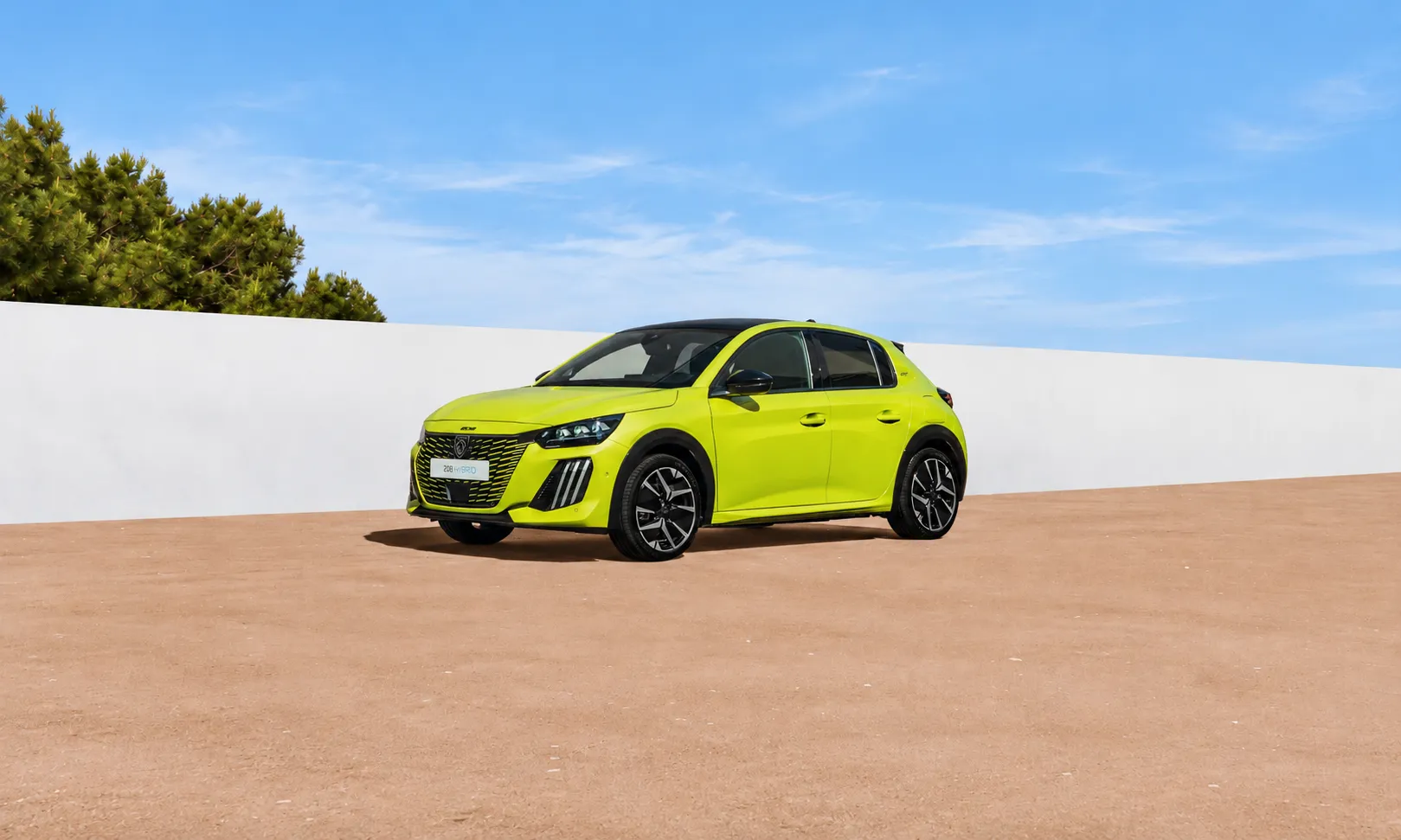 Peugeot 208 hybrid Autouno Napoli