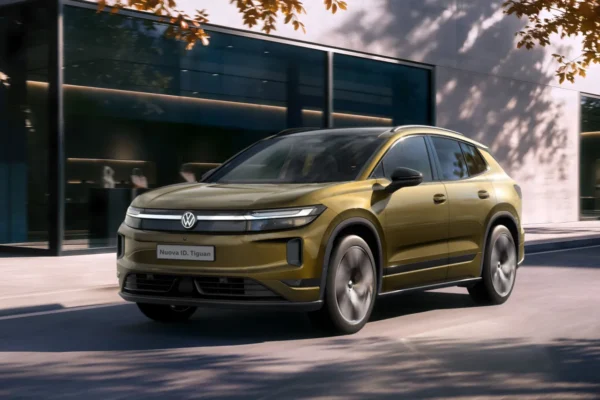 Nuova Volkswagen ID. Tiguan: ordini aperti per il SUV 100% elettrico