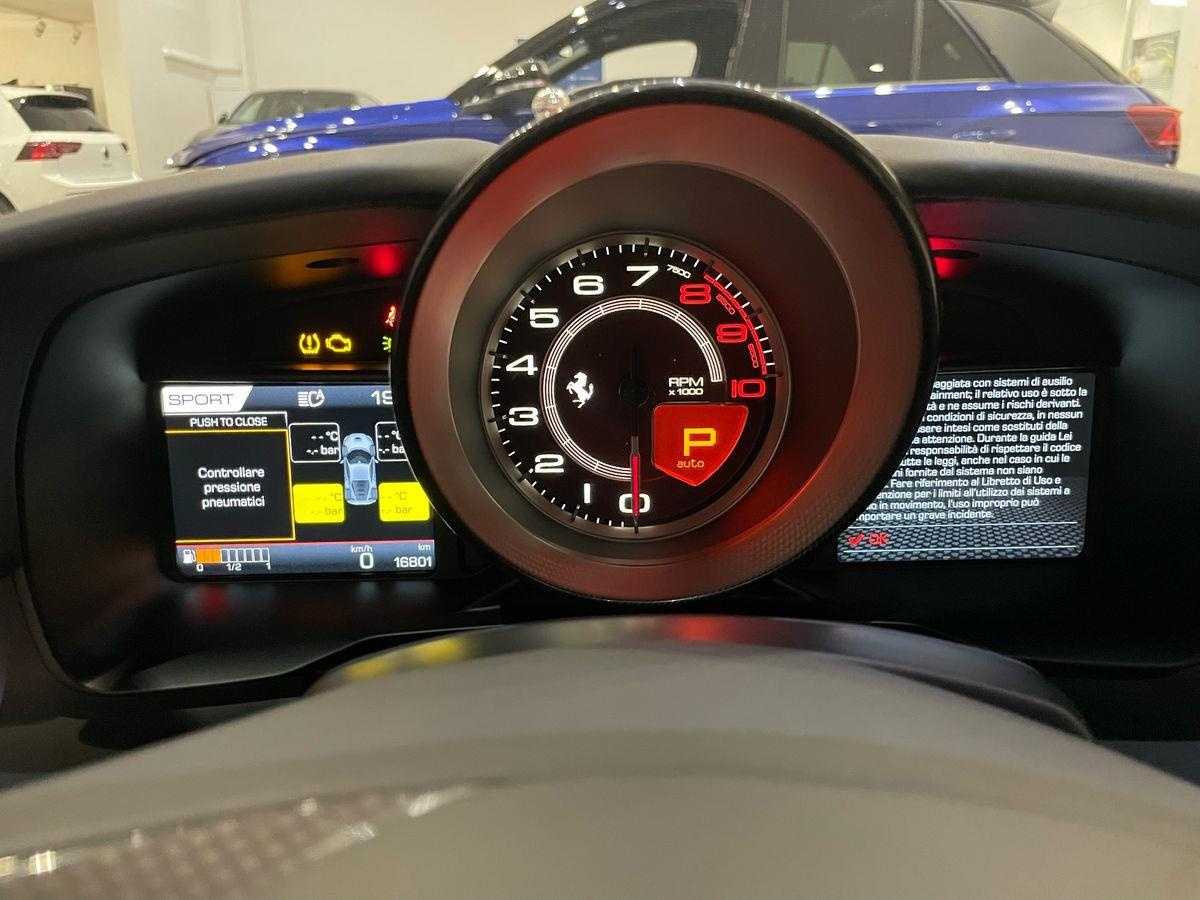 Ferrari F8