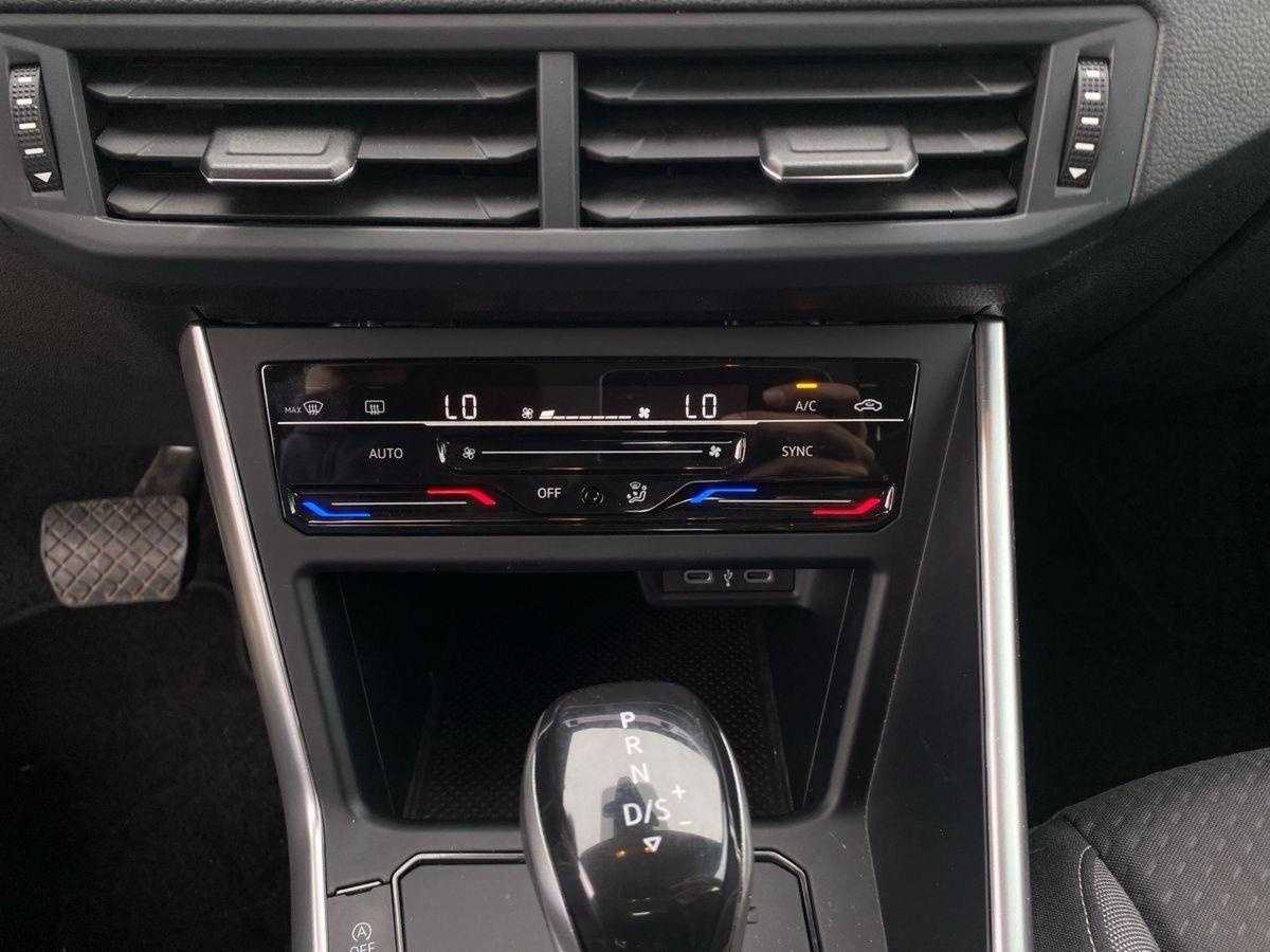 Volkswagen Polo VI 2022