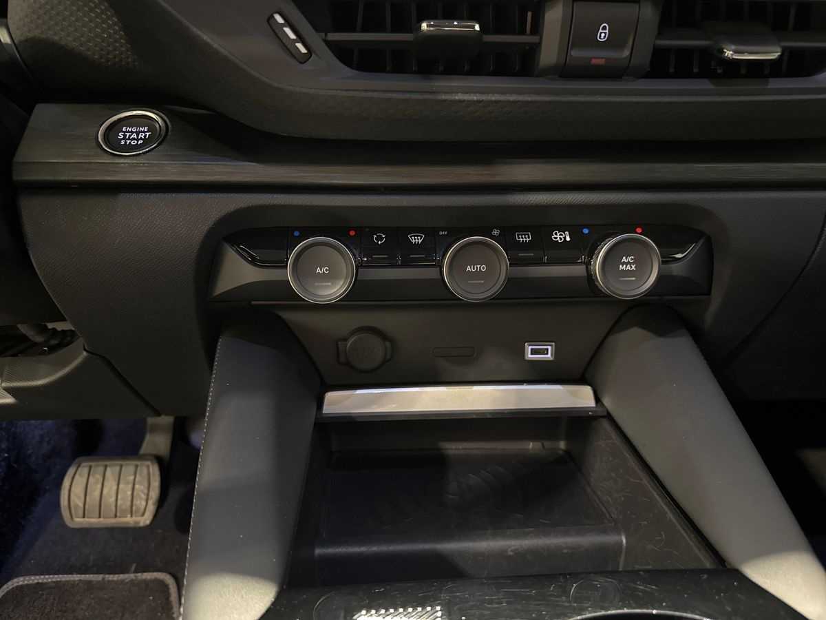 Citroen Nuova C5 X