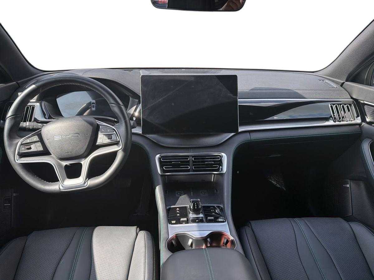 BYD SEAL